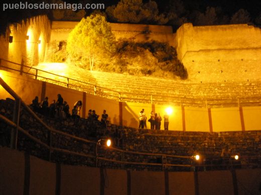 Plaza de Toros de carratraca en la Luna Mora 2011